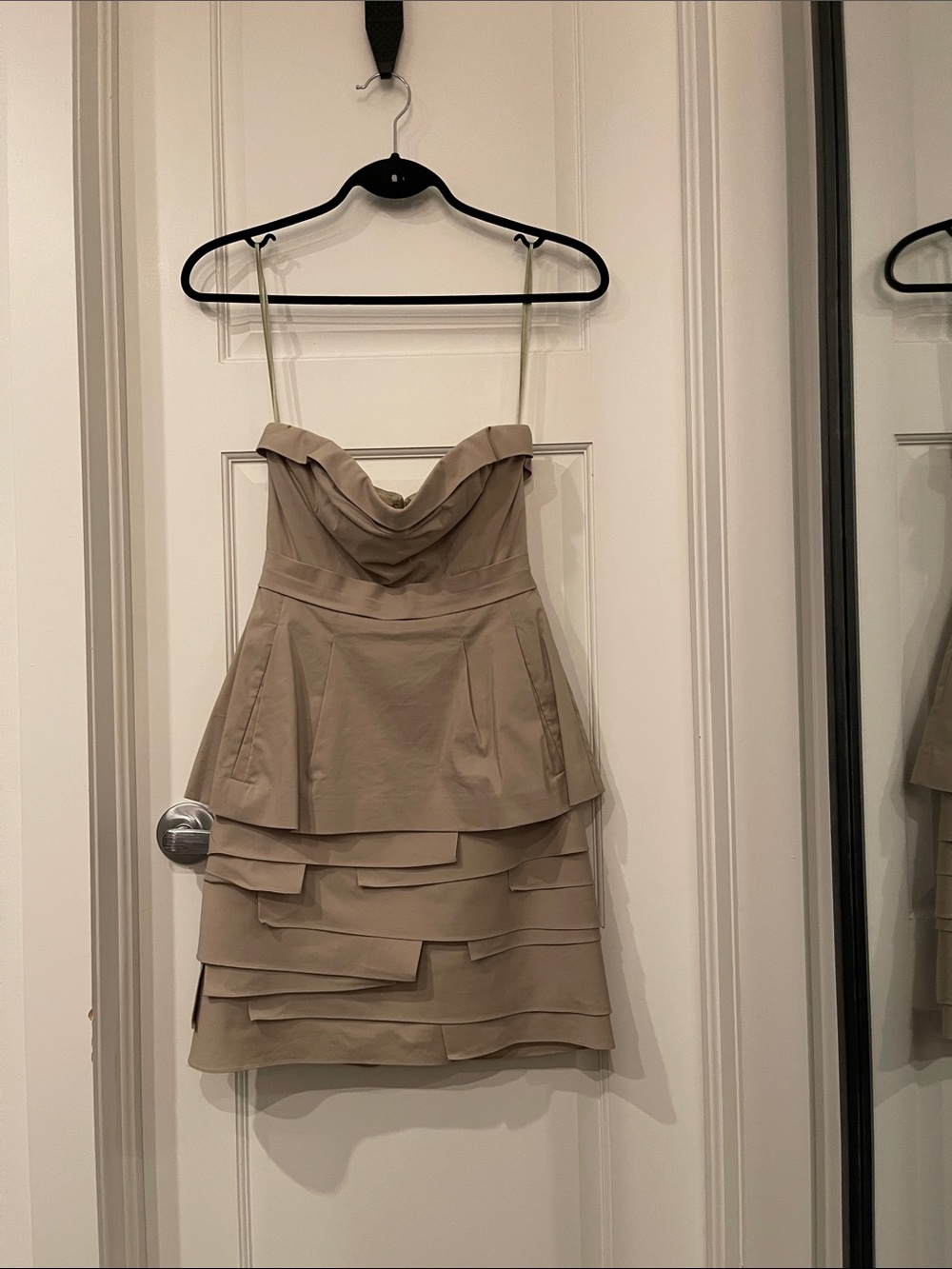 BCBGMAXAZRIA Annika Strapless Cowl Peplum Mini Dress Taupe | Size 0